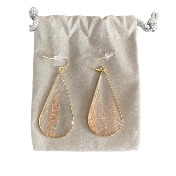 Jewelry - Teardrop Earrings
